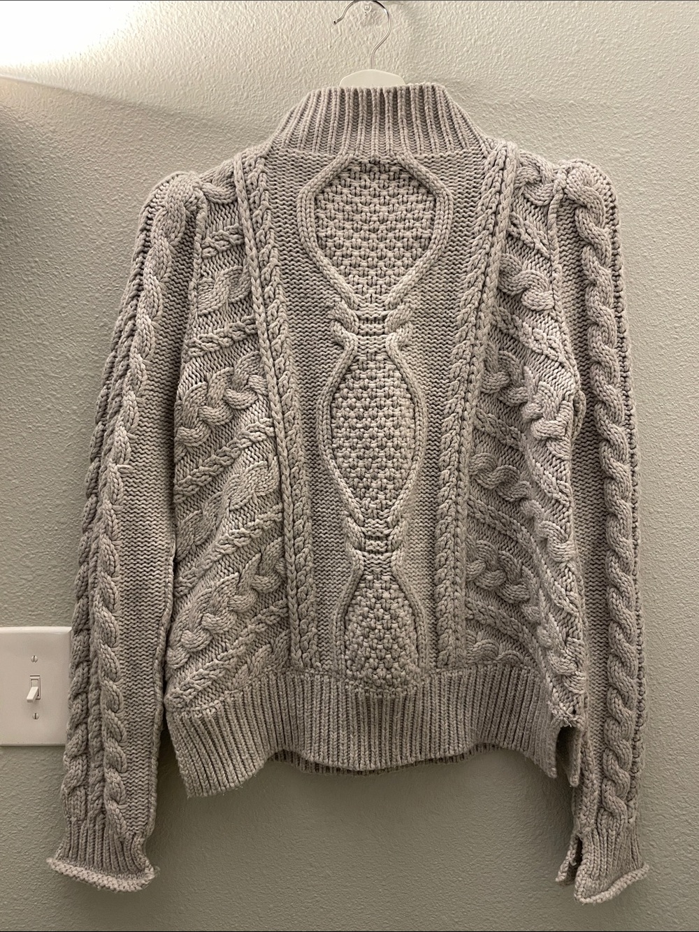 G label goop wool cashmere mock neck cable knit puff sleeve sweater - Picture 9 of 13